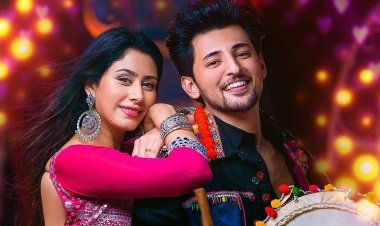 Warina Hussain Sets the dance floor on fire with the Garba anthem, “Dhol Bajaa” along with Darshan Raval