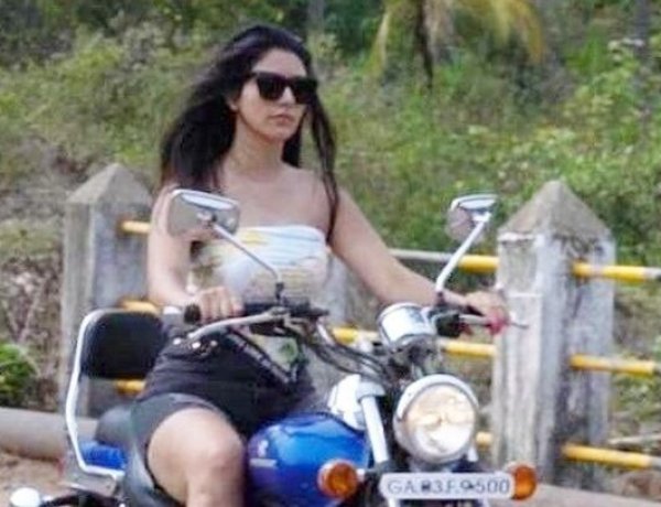 Fans eagerly anticipate seeing Warina Hussain in an action film as she rides her bike with style in the streets of Goa