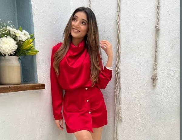 Paayal Jain’s YouTube channel has more channel views than the whole population of India in just one year of effort