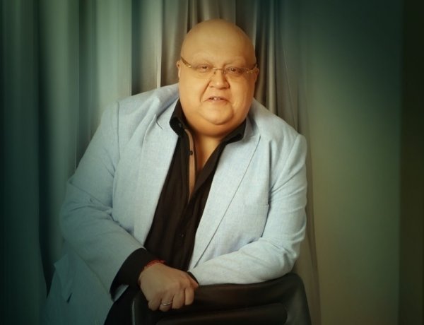 “I always wanted to make sensible cinema for families to watch and enjoy, this is my first step towards it “ says Amit Bhatia