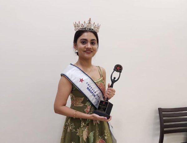 Apeksha Gandherva Shines as Newly Crowned Mrs Nagpur 2023 organised by Forever Star India