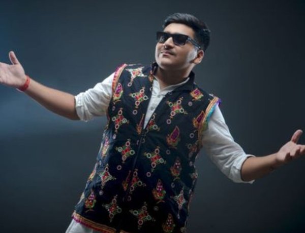 17-Year-Old Prodigy Venkatesh Agrawal’s New Hit Song 'Raas Garba' Delights Fans
