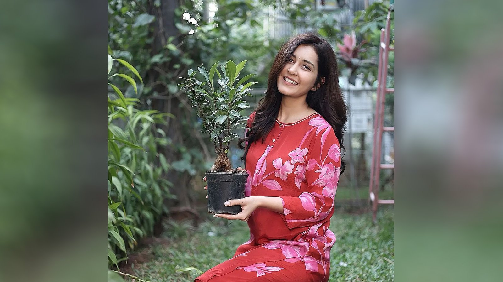 Advocating Green Practices: Raashii Khanna's Annual Birthday Tree-Planting Tradition