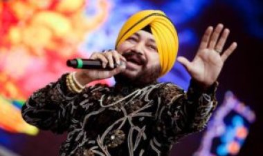 Daler Mehndi Steals the NH7 Show with Record-Breaking Crowd