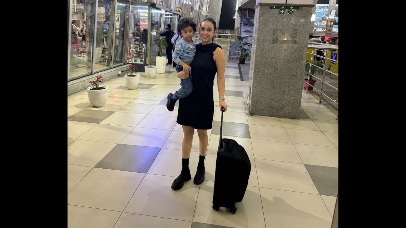 Radiates Elegance at Nagpur Airport with Toddler