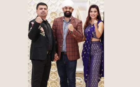 Success party of Bollywood Dreamz in the presence of Sanjay Mishra, new artists get ticket to Bollywood, season 2 announced