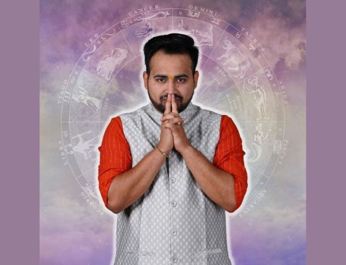 Digital Dynamo: Arun Pandit Ji’s Digital Revolution in Astrology Education