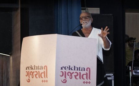Morari Bapu inaugurates 'Rekhta Gujarati' event in Ahmedabad