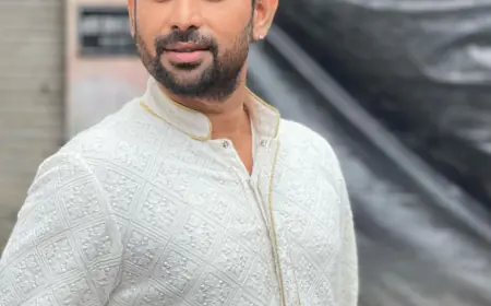 In today's world, being content is important: Manmohan Tiwari