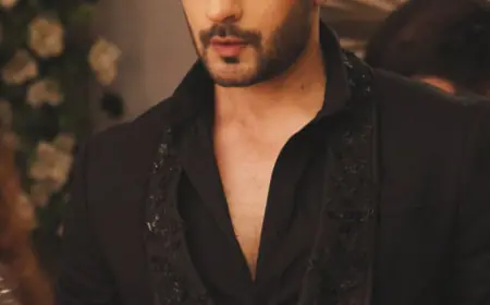 Angad Hasija: Make up for men is also a form of self expression