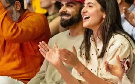 Virat and Anushka attended the kirtan together on Karva Chauth