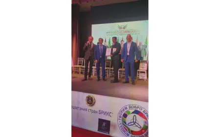 Dr. Arpit Chopra Jain Receives Ambassador of Alternative Medicines Award