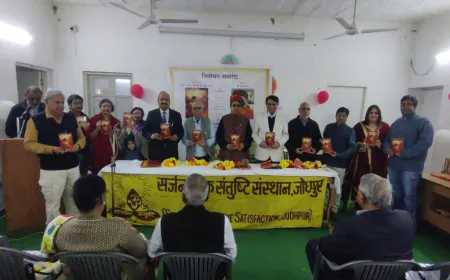 Poet Vimal Mehra Recounts Chittorgarh’s Jauhar and Saka in Agni-Samadhi