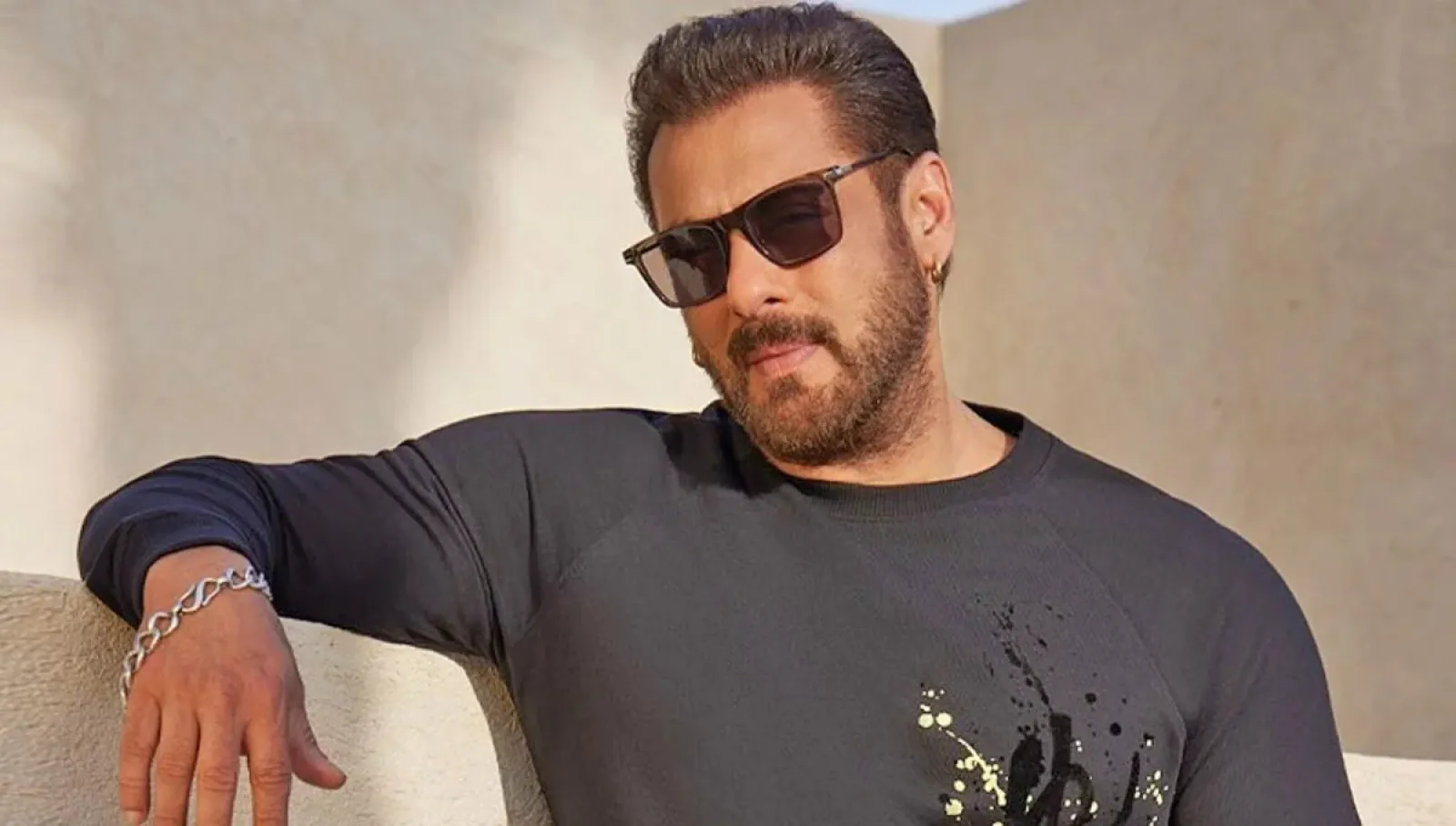 'Salman called me... I know him', claims the woman who entered the house; Khan family denies