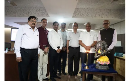 Cooperative Banking Leaders Unite at Sarvajanik University for Certificate distribution Ceremony