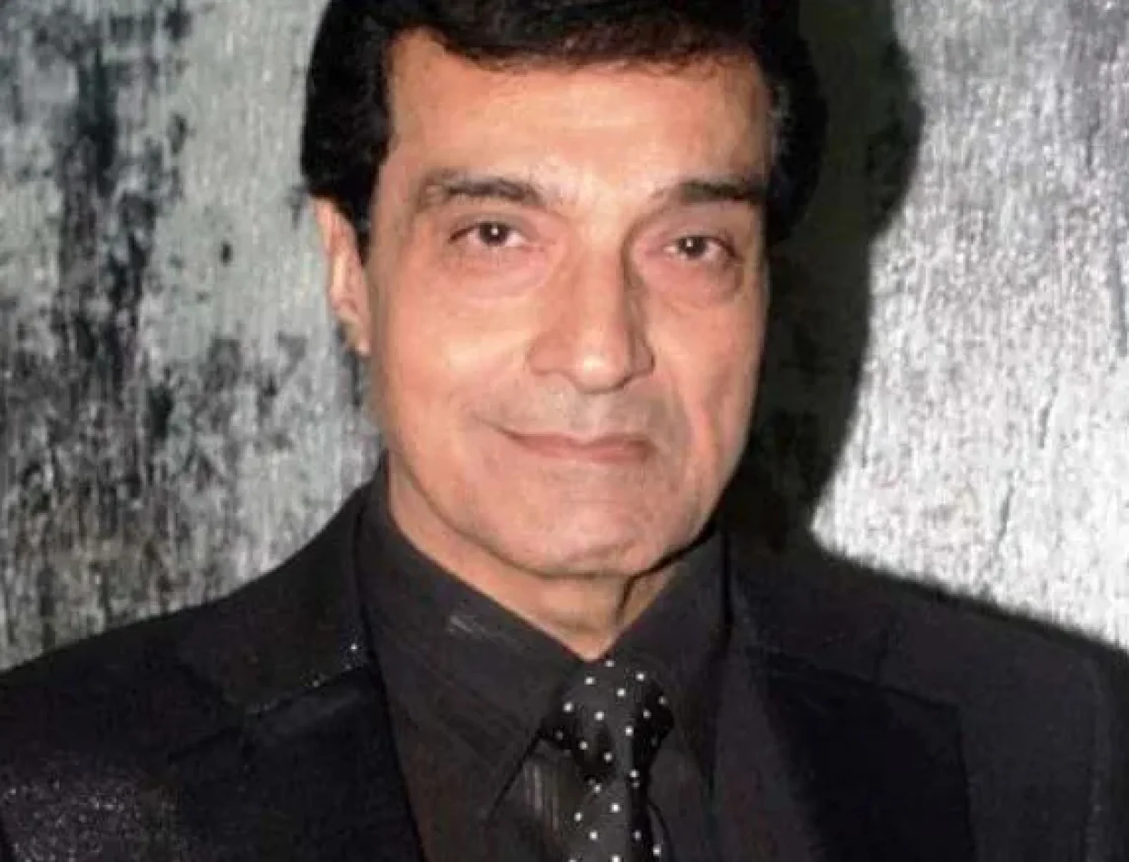 Actor Dheeraj Kumar suffering from pneumonia, condition critical; admitted to hospital