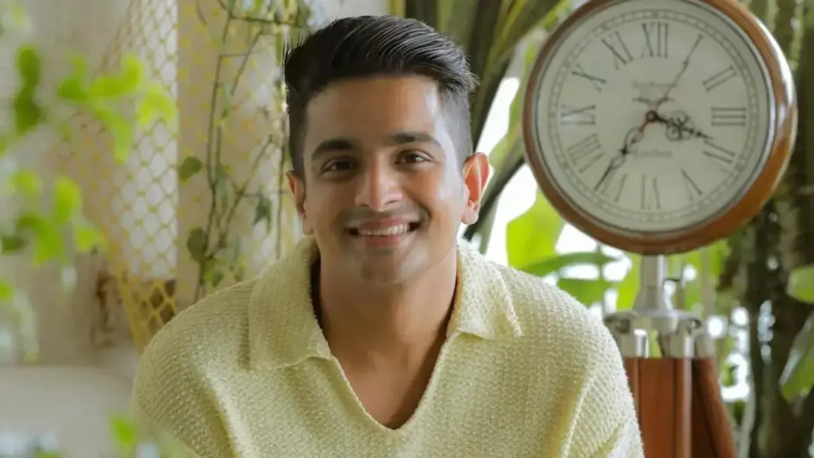 Ravi Dubey’s Diwali Party Leaves Fans Curious