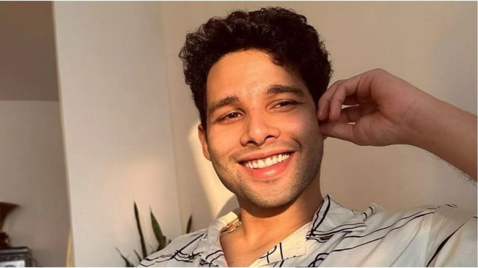Siddhant Chaturvedi Hilariously Mistaken for Comedian Samay Raina by Kerala Fan