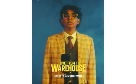 A Sneak into the Performance of the Play ‘Live From The Warehouse’
