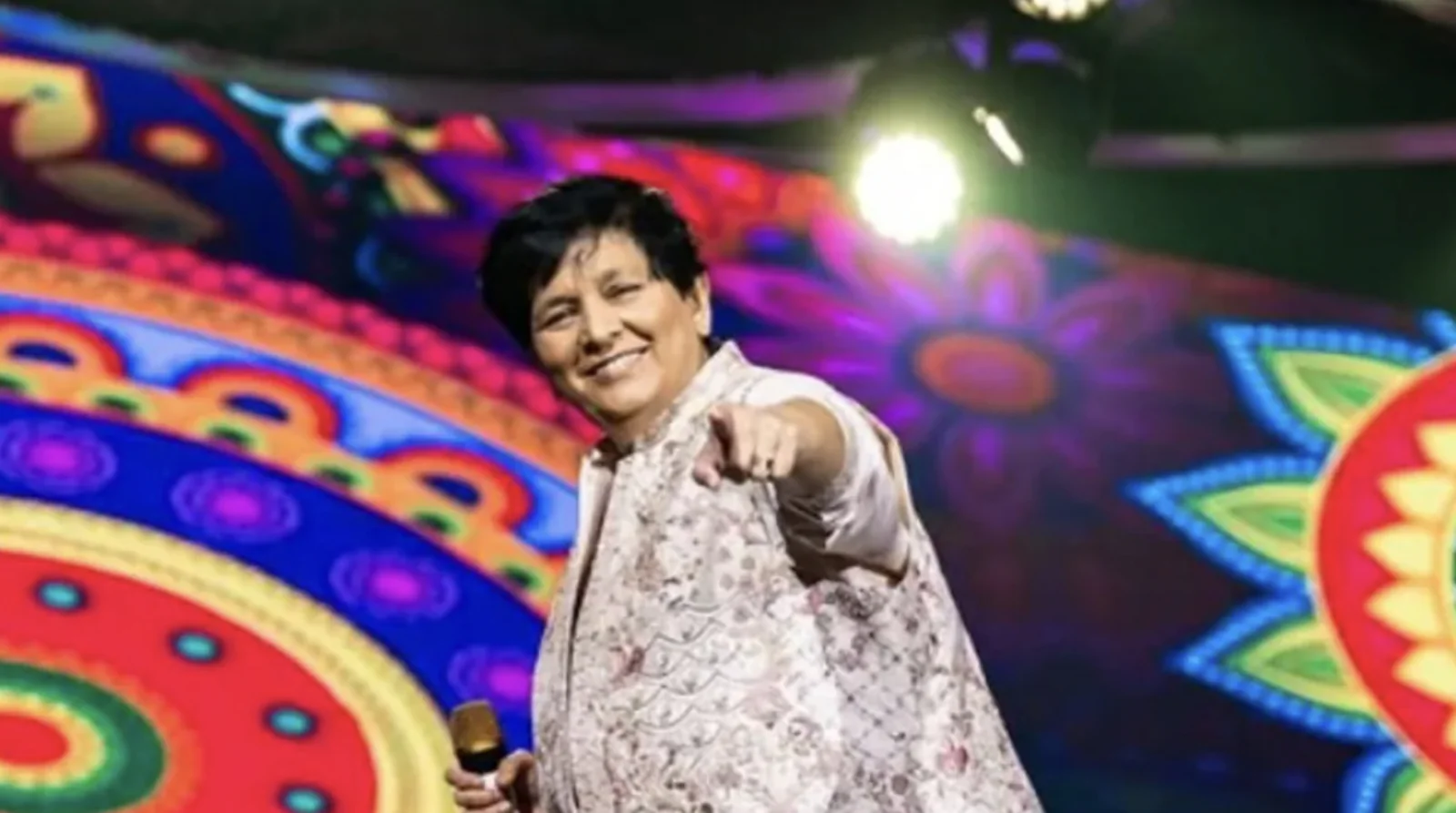Falguni Pathak Excited to Perform at Narendra Modi Stadium Before India vs New Zealand Final