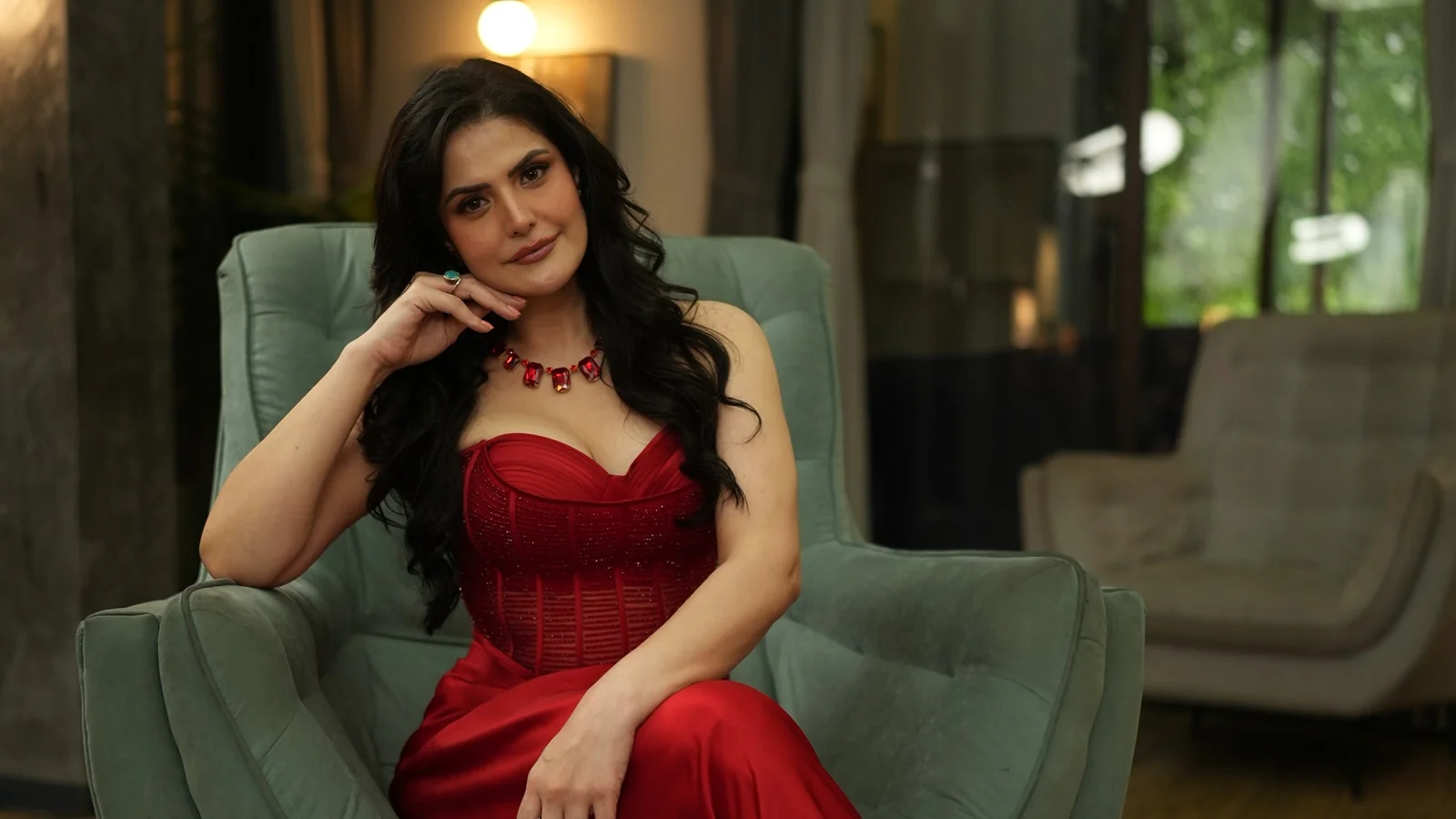 ksar 2, Says Scenes Were Changed on Set