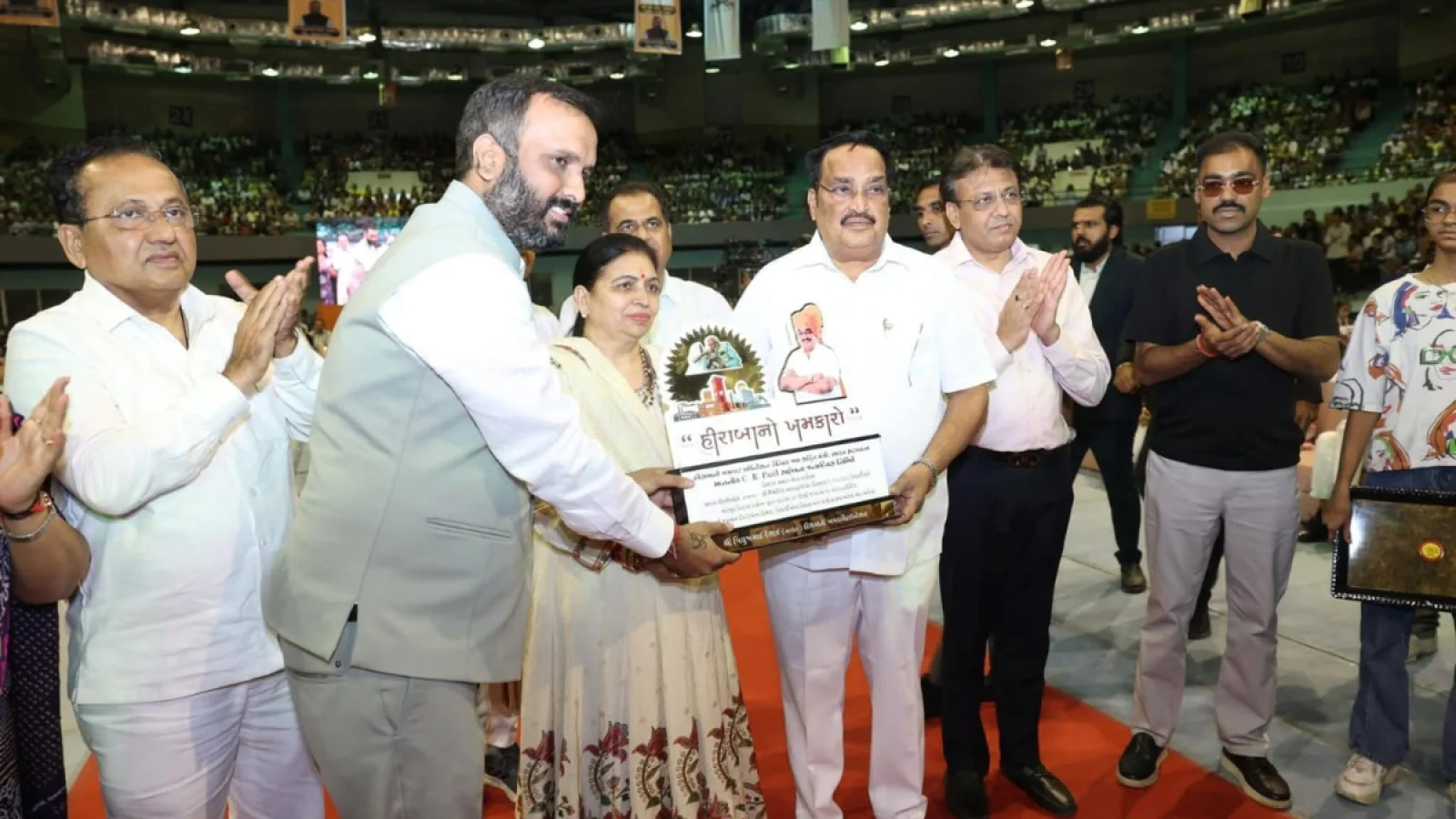 Union Minister C. R. Patil’s Birthday Marked by Mega Social Service Drive: 5,100 Girls Receive Educational Aid in Surat