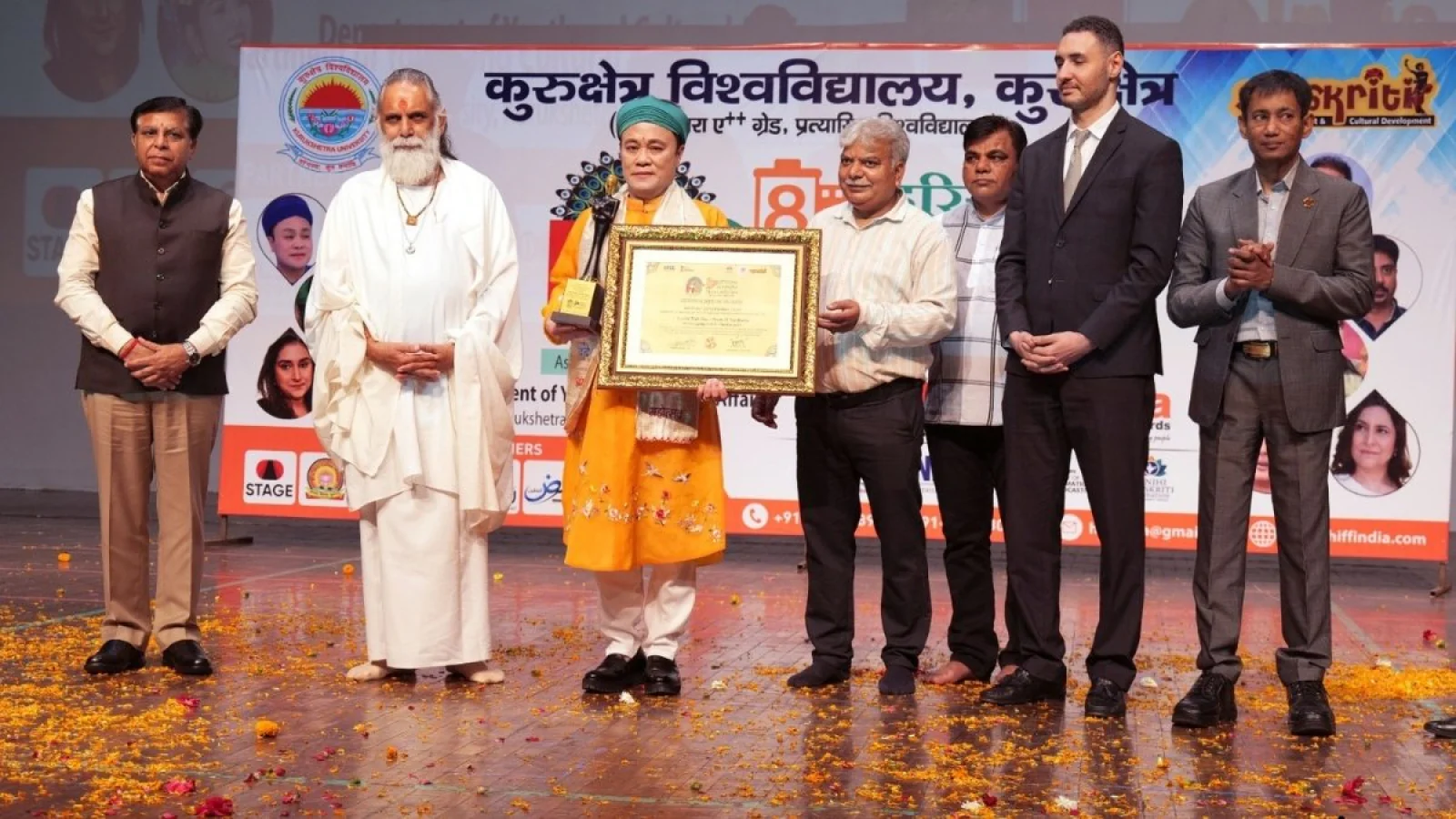 Vuon Tinh Yeu – Prem Ki Surdhara Wins Best International Film Award