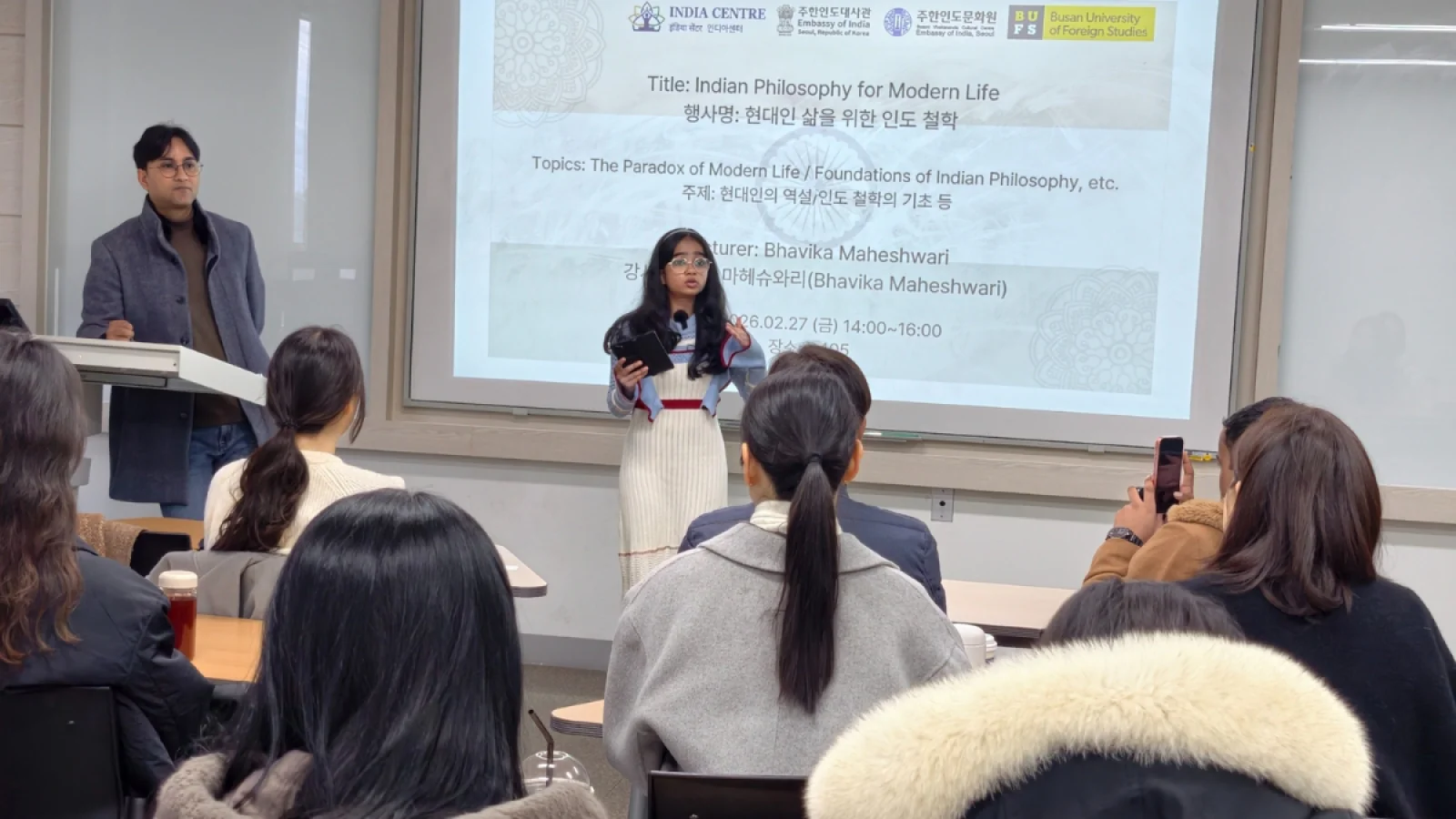 Bhavika Maheshwari of Surat raises Indian Flag Across the Asia with Cultural Impact