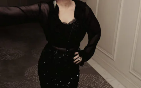 Kareena Kapoor Khan on Aging and Body Positivity: “I’ve Been a Size Zero and a Size 10”