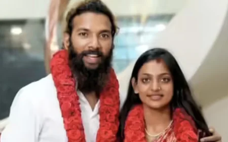 From Maha Kumbh Mela 2025 Viral Fame to Marriage: Monalisa Bhosle Shares Her Love Story