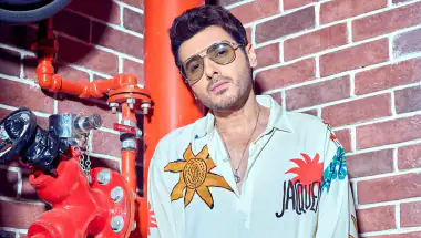 Divyenndu Sharma Wants to Break ‘Angry Young Man’ Image Post Mirzapur, Aims for Romantic Roles