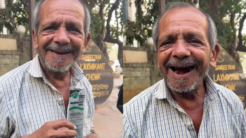 Anupam Kher’s Heartwarming Meeting With Mumbai Comb Seller Wins Hearts