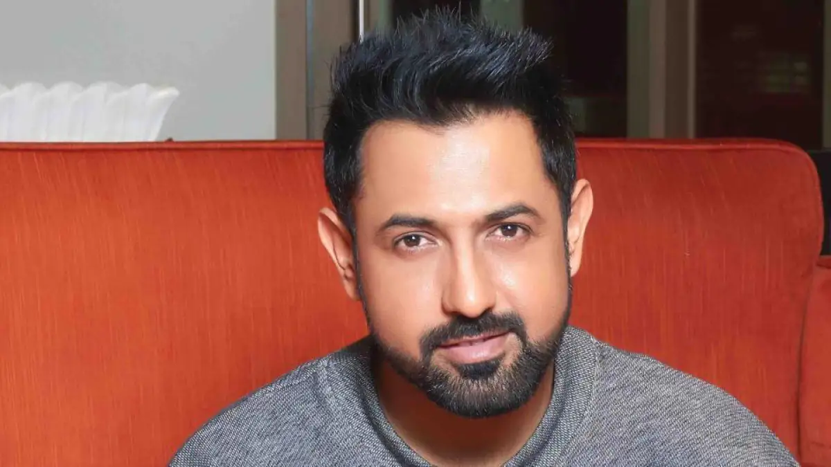 t Model Ahead of ‘Carry On Jatta 4’ Release