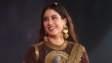 Janhvi Kapoor Speaks in Telugu, Shares Emotional Message Before Peddi Release