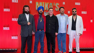 At 50, Mika Singh Chose the Paps First — And That Says Everything About Him