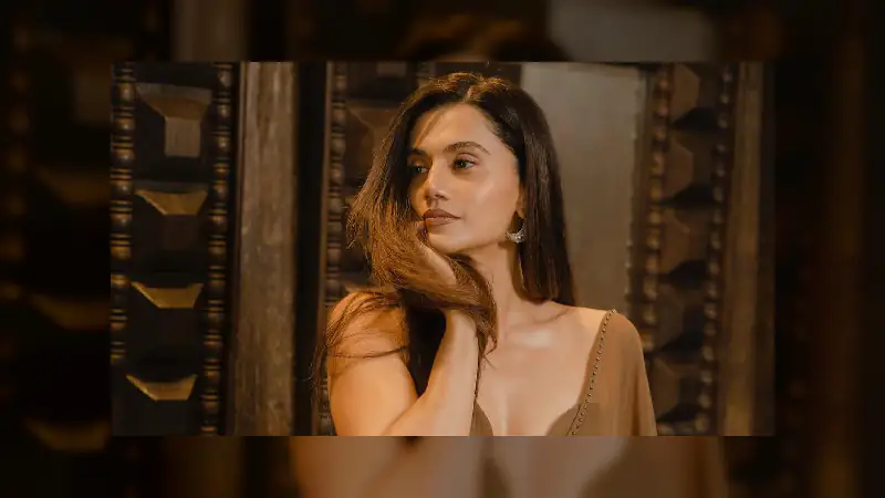 Taapsee Pannu Urges Women Not to Pressure Themselves Over Instagram Beauty Standards