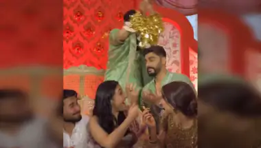 Arjun Kapoor Steals the Show as Anshula's Kaleeras Fall on Him