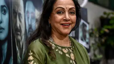 Jeetendra Praises Hema Malini at Diamond Jubilee Celebration, Actress Responds with Sweet Compliment