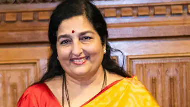 Anuradha Paudwal Addresses Backlash Over Podcast Comments on Ram Mandir and India's 'Vishwaguru' Vision