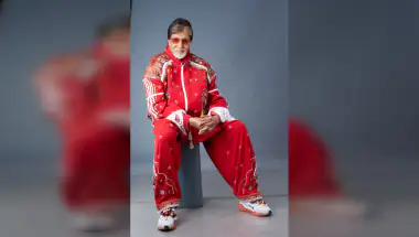 Amitabh Bachchan Jokes About Being ‘Overdressed RED’