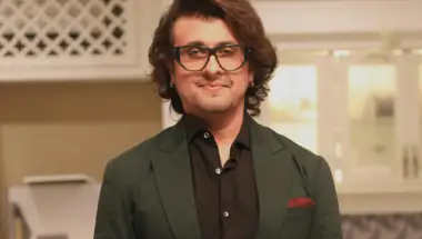 Sonu Nigam's Response to NEET Protest Question Sparks Backlash, Viral Video Triggers Online Debate