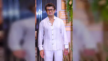 Sonu Nigam Pays Tribute to Pankaj Udhas’ Legacy