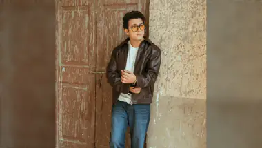 Aditya Rikhari Releases ‘Boohe Baarian’ on Birthday