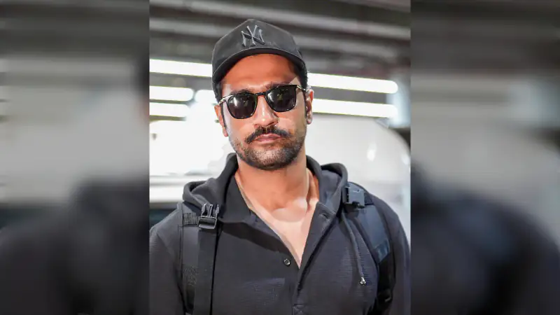 Vicky Kaushal says 'no days off' as he powers through intense workout amidst heavy monsoon
