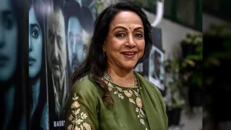 Jeetendra Praises Hema Malini at Diamond Jubilee Celebration, Actress Responds with Sweet Compliment