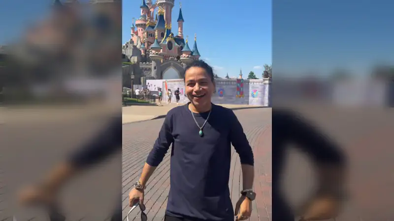 Kailash Kher Rediscovers Childhood Joy in Paris