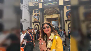 Shilpa Shetty Shares Nepal Diaries from Pashupatinath