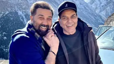 Sunny Deol Reveals How Dharmendra Backed 'Ghayal' After Producers Rejected Rajkumar Santoshi's Script