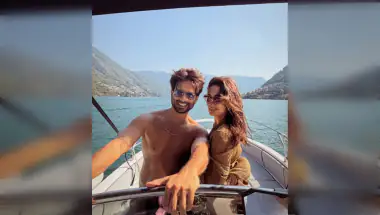 Shahid Kapoor Goes Shirtless on Italy Getaway with Mira
