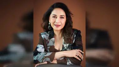 Madhuri Dixit on Hosting Kon Honar Crorepati: Audiences Will See a Spontaneous Side of Me